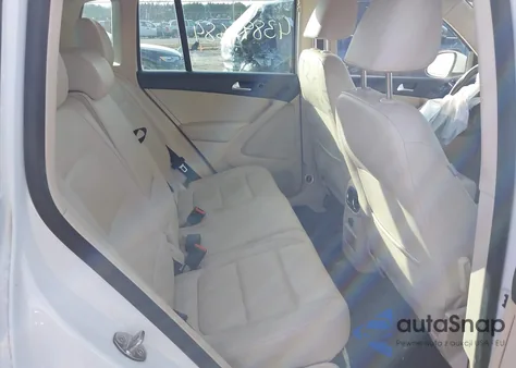 2014 Volkswagen Tiguan Se из США, поврежденный, VIN WVGAV3AX1EW623047